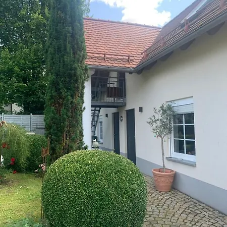 Bezaubernde Ferienwohnung Mit Rosengarten Waldershof Buitenkant foto
